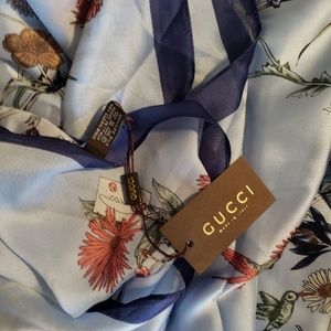 Gucci wrap